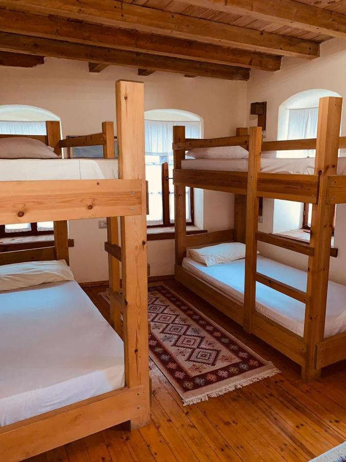 Guest House And Hostel Val-Mar Gjirokastër Dış mekan fotoğraf