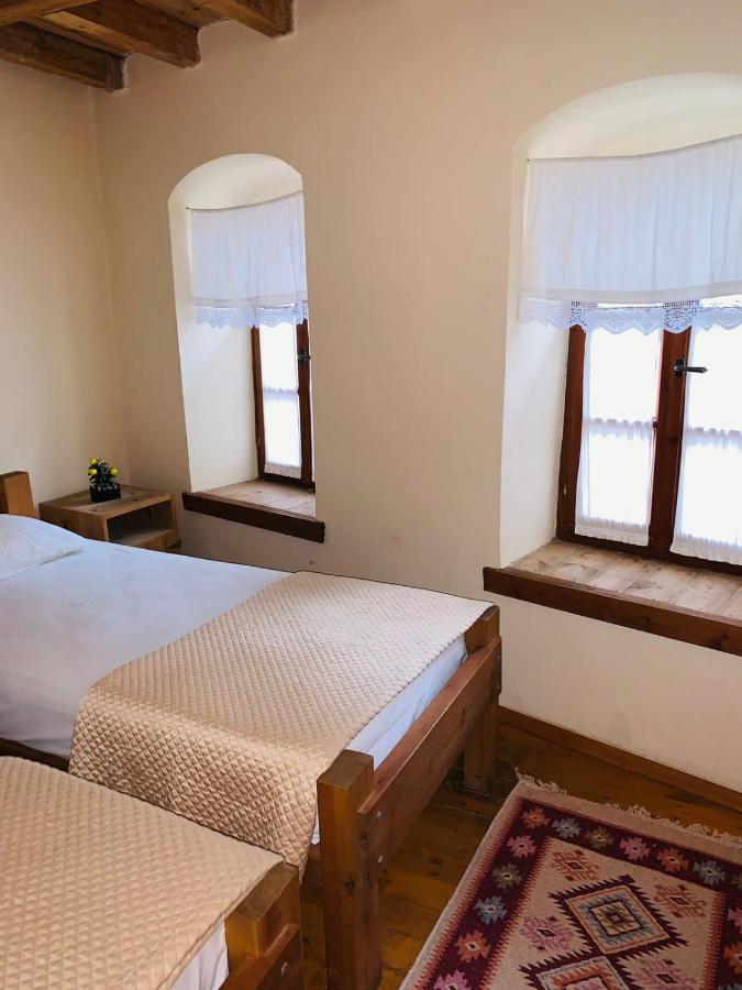 Guest House And Hostel Val-Mar Gjirokastër Dış mekan fotoğraf