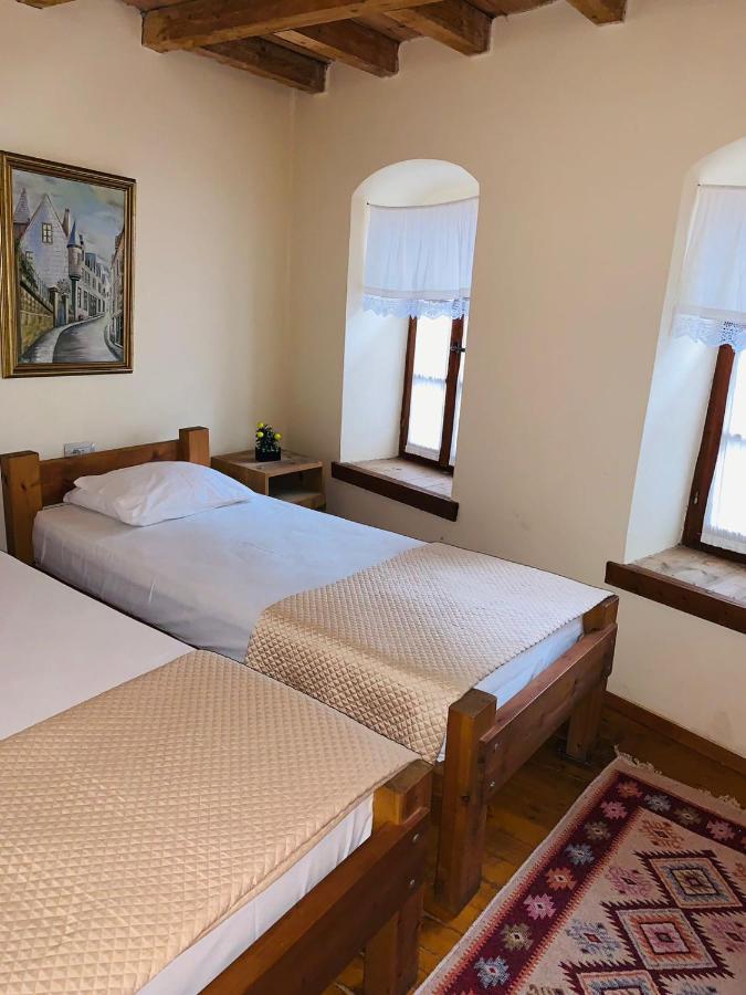 Guest House And Hostel Val-Mar Gjirokastër Dış mekan fotoğraf
