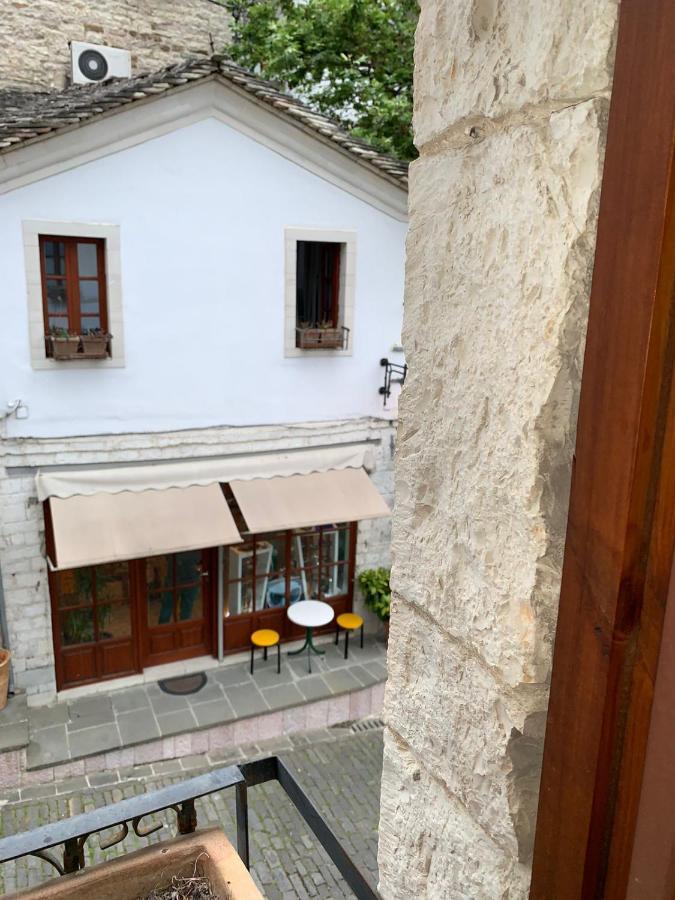 Guest House And Hostel Val-Mar Gjirokastër Dış mekan fotoğraf